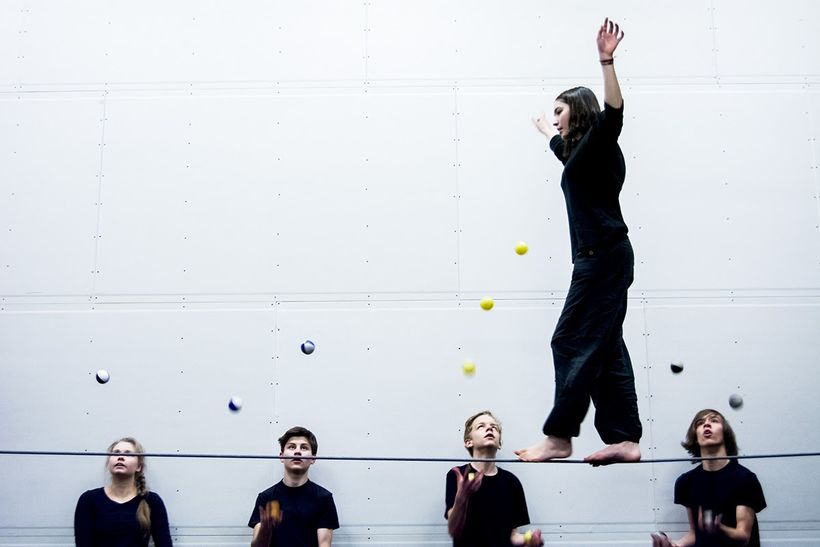 Performance group - final show. Photo: Archiv Cirqueon.